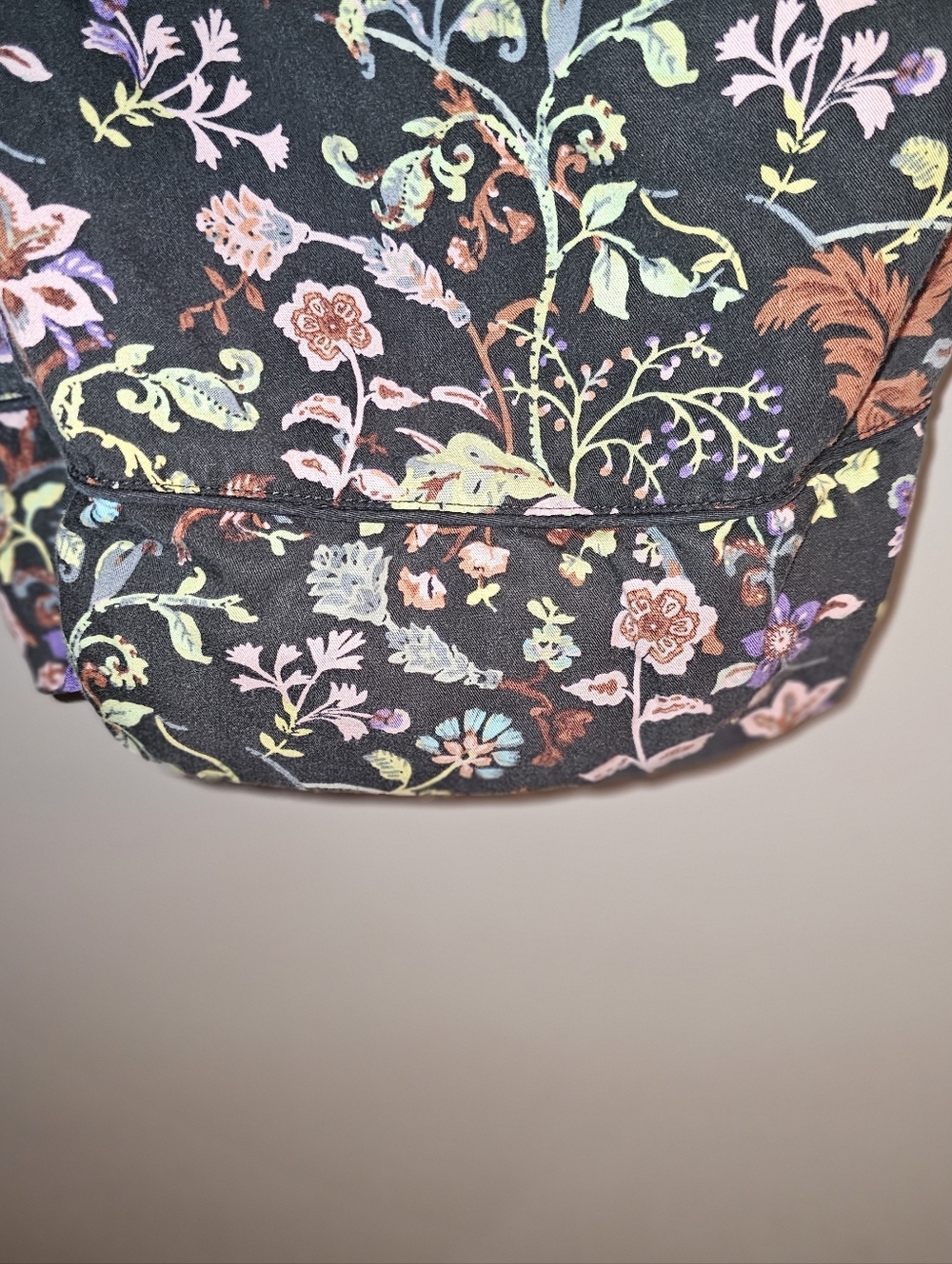Love & Lore Floral Pajama Set - Picture 7 of 9